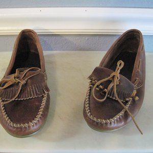 Minnetonka Leather Moccasin women's 10